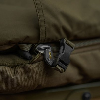 Avid Carp Lehátko se spacákem Benchmark Ultra Standard System