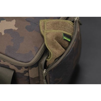 Korda Taška Compac Utility Bag Large Dark Kamo